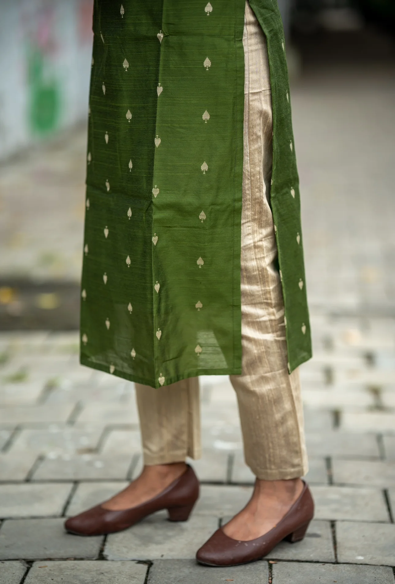 RADHIKA - Image 5