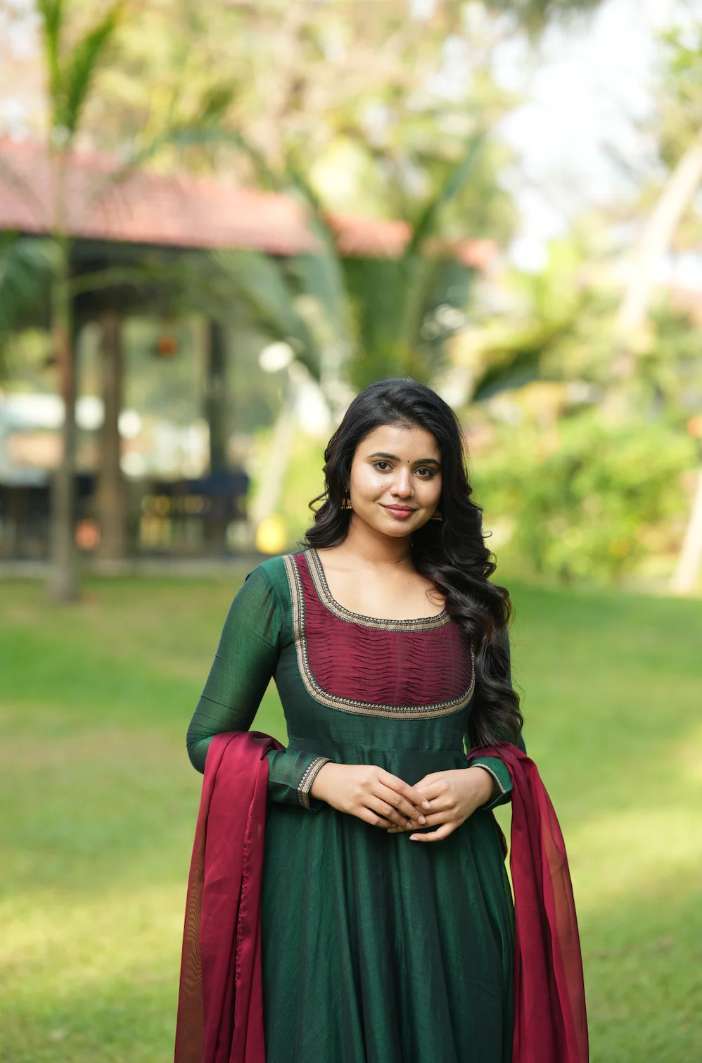 BHAMA-(Green with maroon) - Image 4