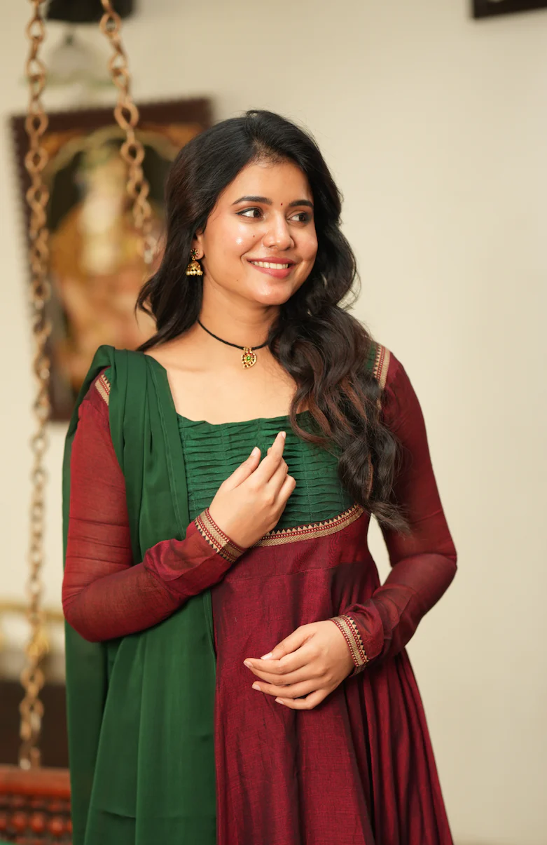 BHAMA-(Maroon with green) - Image 5