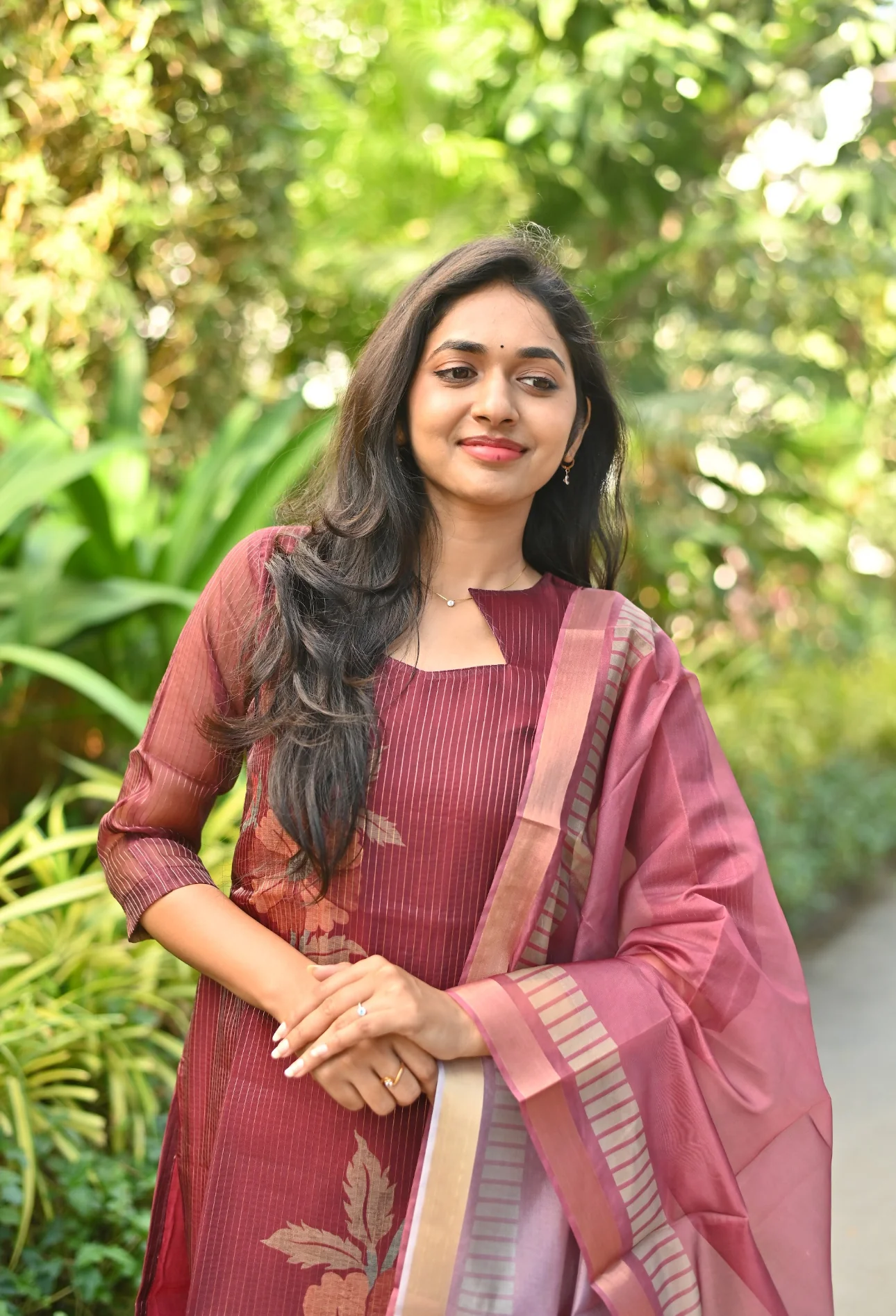 MANISHA - Image 9