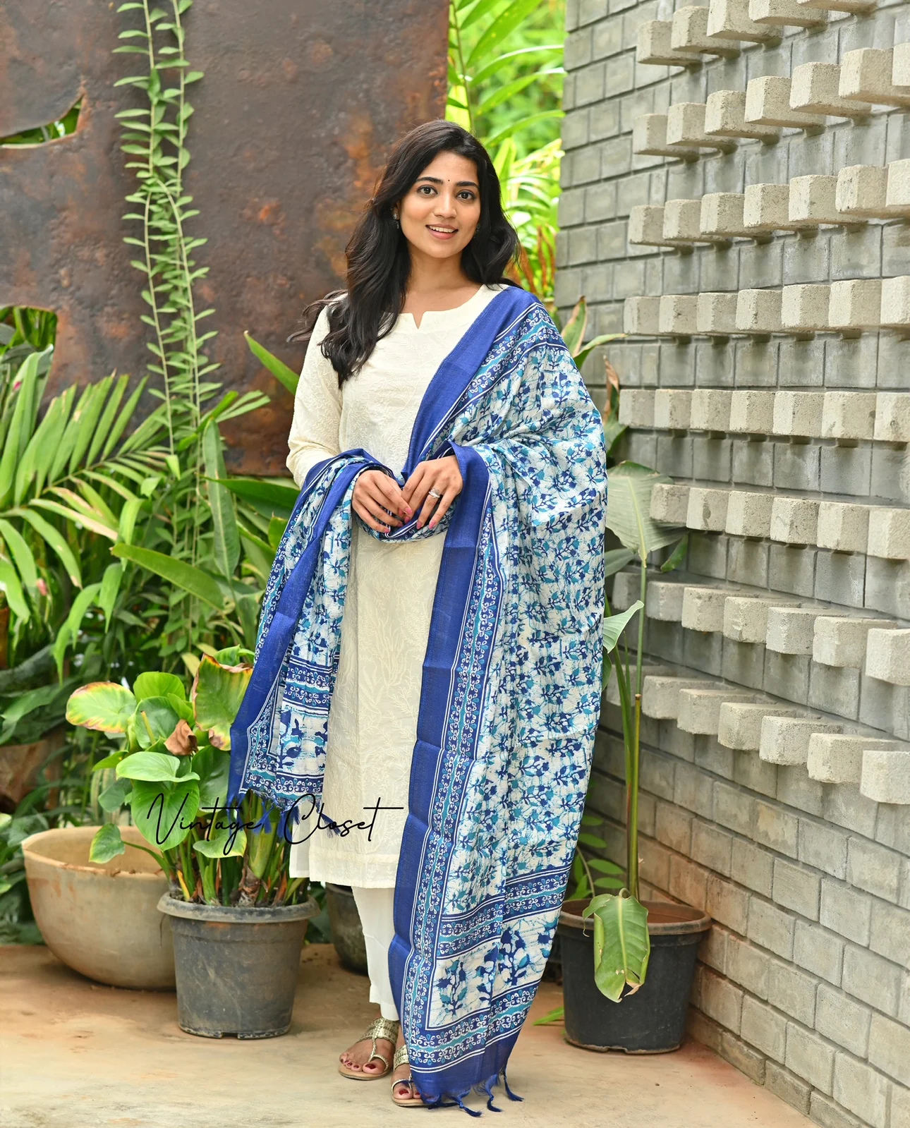 Oorvashi - Image 3